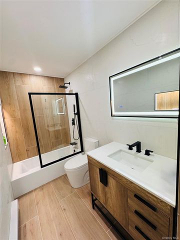 15 Valerie Drive 1, Yonkers, NY 10703