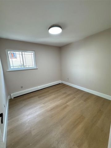 15 Valerie Drive 1, Yonkers, NY 10703