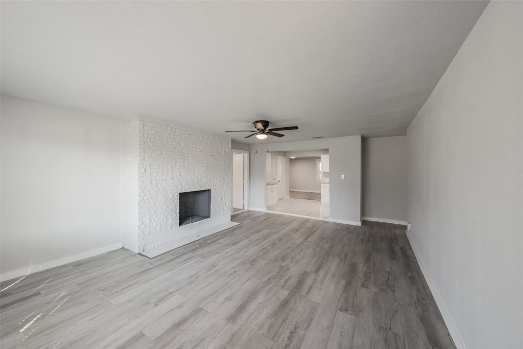 5569 Burton Avenue, Fort Worth, TX 76119 — photo 5