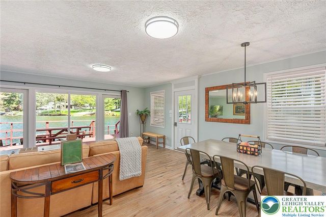 36 South Lake Drive, Kidder Twp, PA 18624