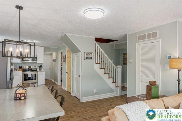 36 South Lake Drive, Kidder Twp, PA 18624
