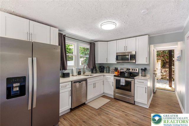 36 South Lake Drive, Kidder Twp, PA 18624