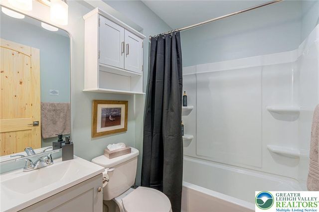 36 South Lake Drive, Kidder Twp, PA 18624