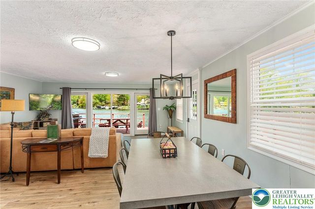 36 South Lake Drive, Kidder Twp, PA 18624