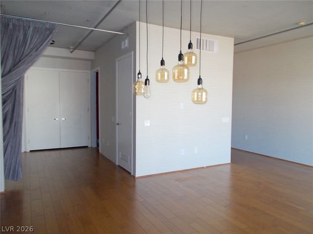 353 East Bonneville Avenue 501, Las Vegas, NV 89101