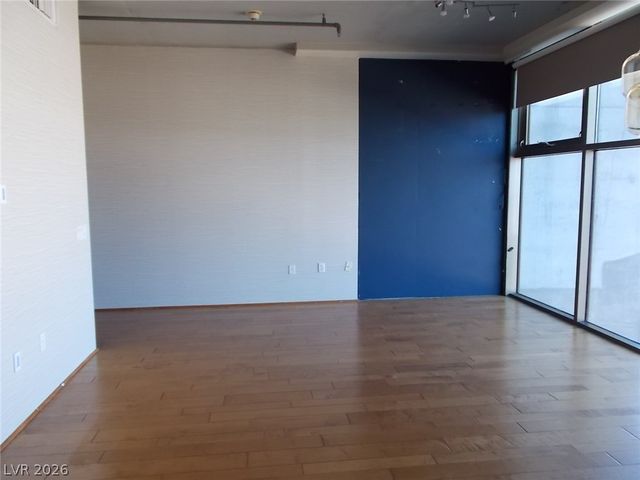 353 East Bonneville Avenue 501, Las Vegas, NV 89101