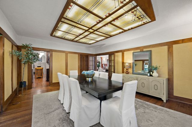 215 Prospect Avenue, Highland Park, IL 60035