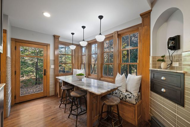 215 Prospect Avenue, Highland Park, IL 60035