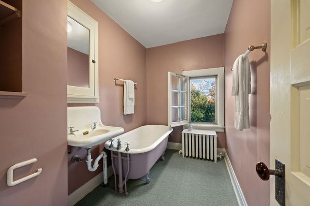 215 Prospect Avenue, Highland Park, IL 60035