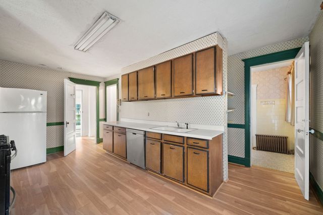 215 Prospect Avenue, Highland Park, IL 60035