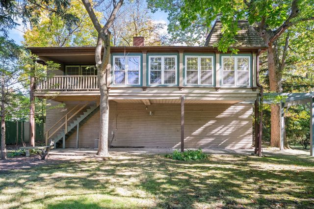 215 Prospect Avenue, Highland Park, IL 60035