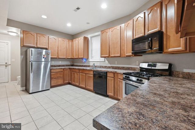 2013 E 31ST ST, Baltimore, MD 21218