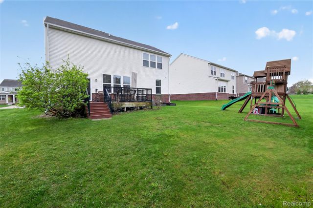 30192 Macintosh Lane, Lyon Charter Township, MI 48165