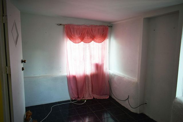 909 Pacific Avenue SW, Albuquerque, NM 87102