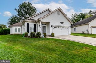 5 DUTCHESS CT, Southampton, NJ 08088