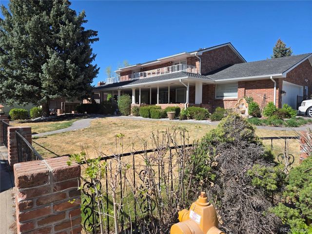 3040 Oak Street, Lakewood, CO 80215