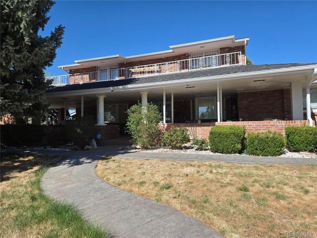 3040 Oak Street, Lakewood, CO 80215