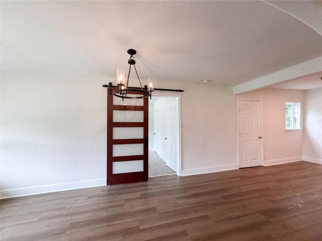 5935 Southseas Street, Houston, TX 77033