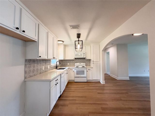 5935 Southseas Street, Houston, TX 77033