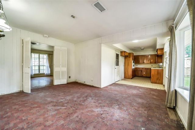 6814 Mobud Drive, Houston, TX 77074