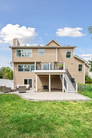 16005 22nd Avenue N, Plymouth, MN 55447