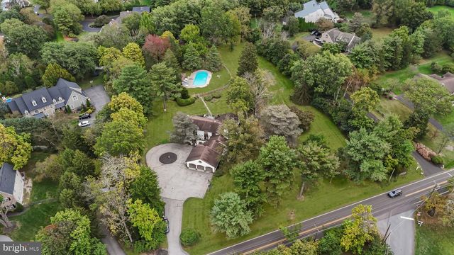 800 PLYMOUTH RD, Gwynedd Valley, PA 19437