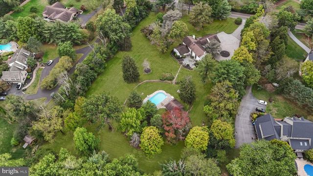 800 PLYMOUTH RD, Gwynedd Valley, PA 19437