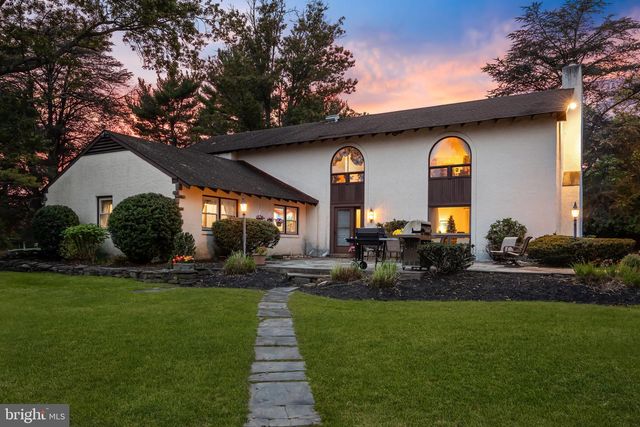 800 PLYMOUTH RD, Gwynedd Valley, PA 19437