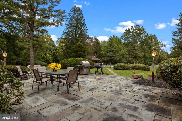 800 PLYMOUTH RD, Gwynedd Valley, PA 19437