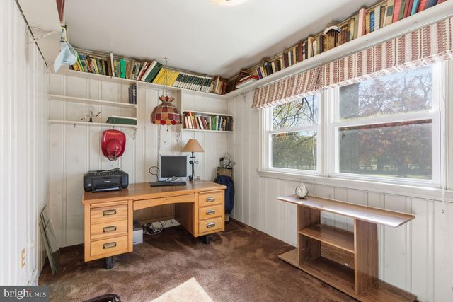 800 PLYMOUTH RD, Gwynedd Valley, PA 19437