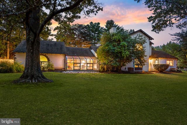 800 PLYMOUTH RD, Gwynedd Valley, PA 19437