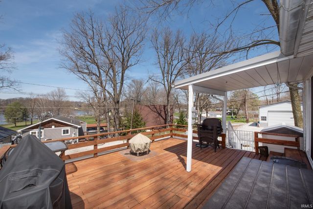 10977 N Lower Lakeshore Drive, Monticello, IN 47960