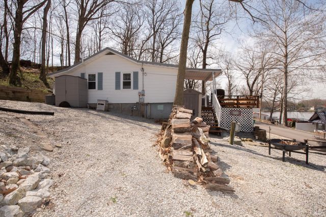 10977 N Lower Lakeshore Drive, Monticello, IN 47960