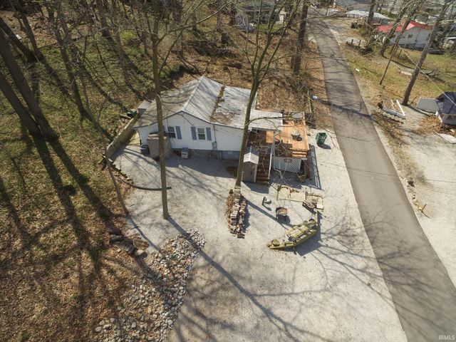 10977 N Lower Lakeshore Drive, Monticello, IN 47960