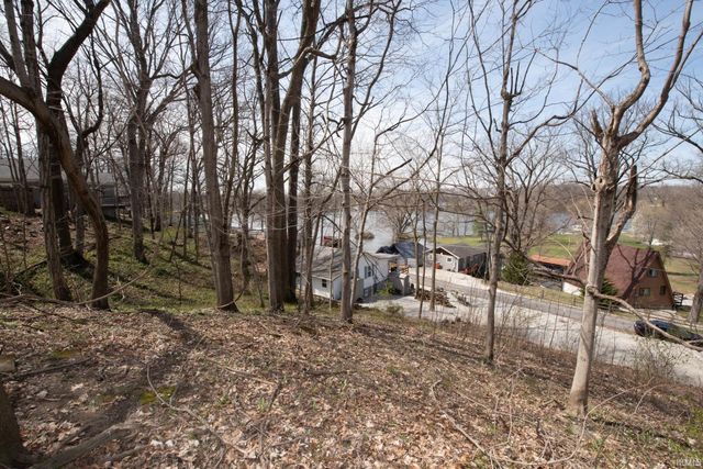 10977 N Lower Lakeshore Drive, Monticello, IN 47960