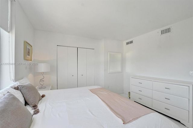2600 E Hallandale Beach Boulevard T1902, Hallandale Beach, FL 33009