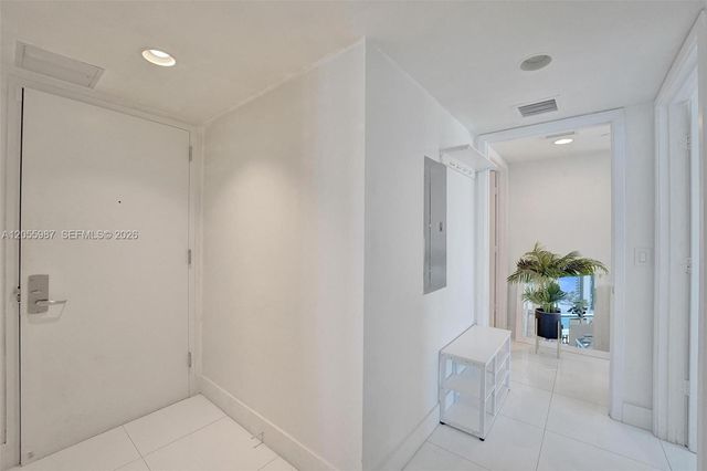 2600 E Hallandale Beach Boulevard T1902, Hallandale Beach, FL 33009