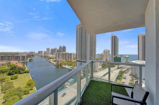 2600 E Hallandale Beach Boulevard T1902, Hallandale Beach, FL 33009