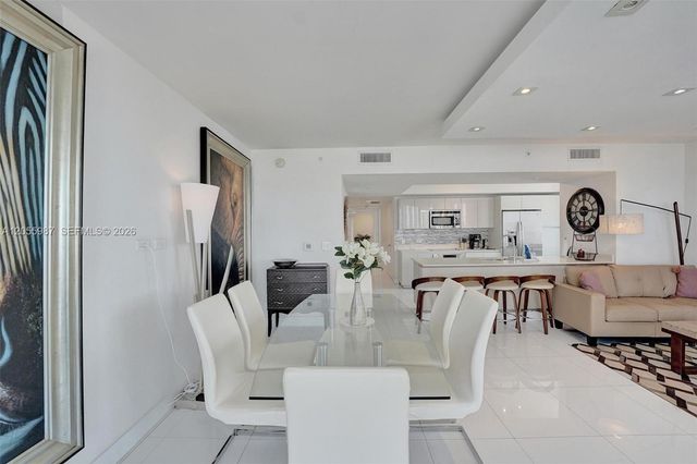2600 E Hallandale Beach Boulevard T1902, Hallandale Beach, FL 33009