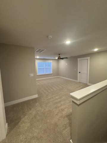 401 Gingerwood Ct, Hermitage, TN 37076