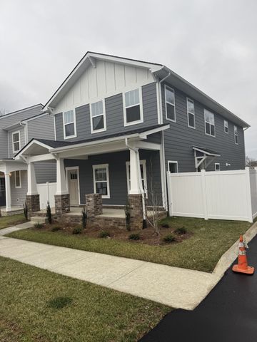 401 Gingerwood Ct, Hermitage, TN 37076