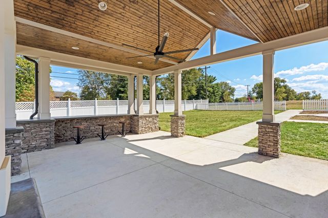 401 Gingerwood Ct, Hermitage, TN 37076