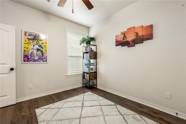 1411 Ocean Drive, Centerton, AR 72719