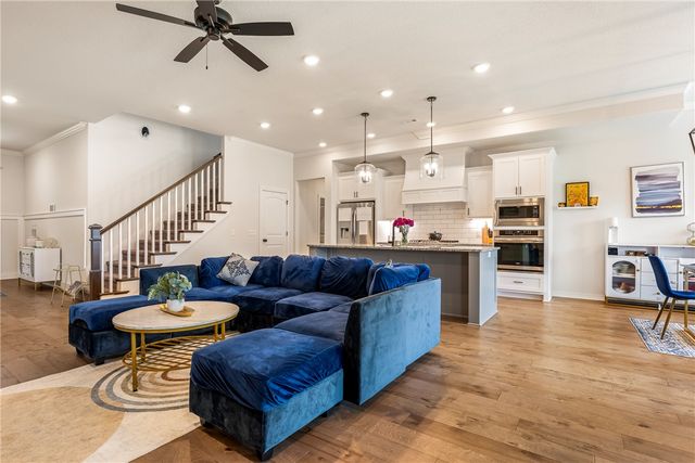 1411 Ocean Drive, Centerton, AR 72719
