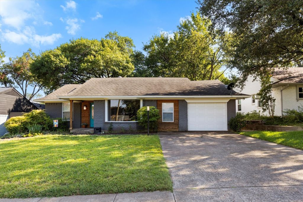 8809 Liptonshire Drive, Dallas, TX 75238