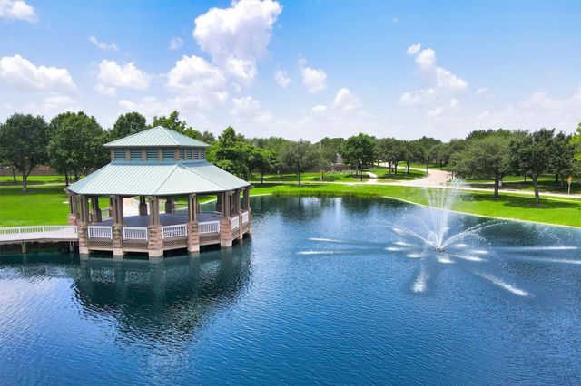 6102 Breezy Hollow Lane, Katy, TX 77450