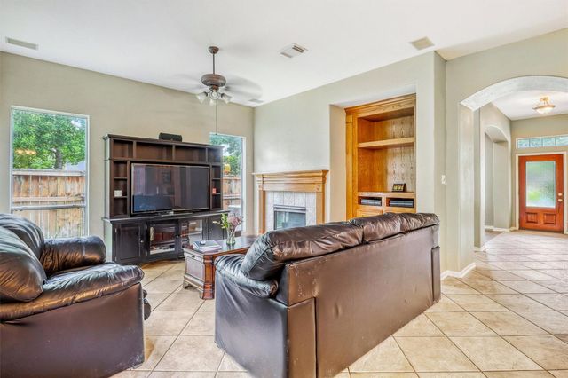 6102 Breezy Hollow Lane, Katy, TX 77450