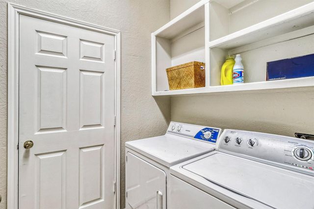 6102 Breezy Hollow Lane, Katy, TX 77450