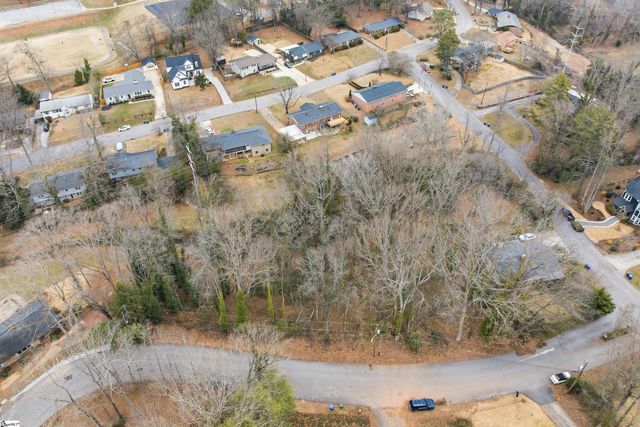 218 Arbutus Trail, Greenville, SC 29607