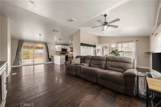 922 W Vulcan, Ridgecrest, CA 93555